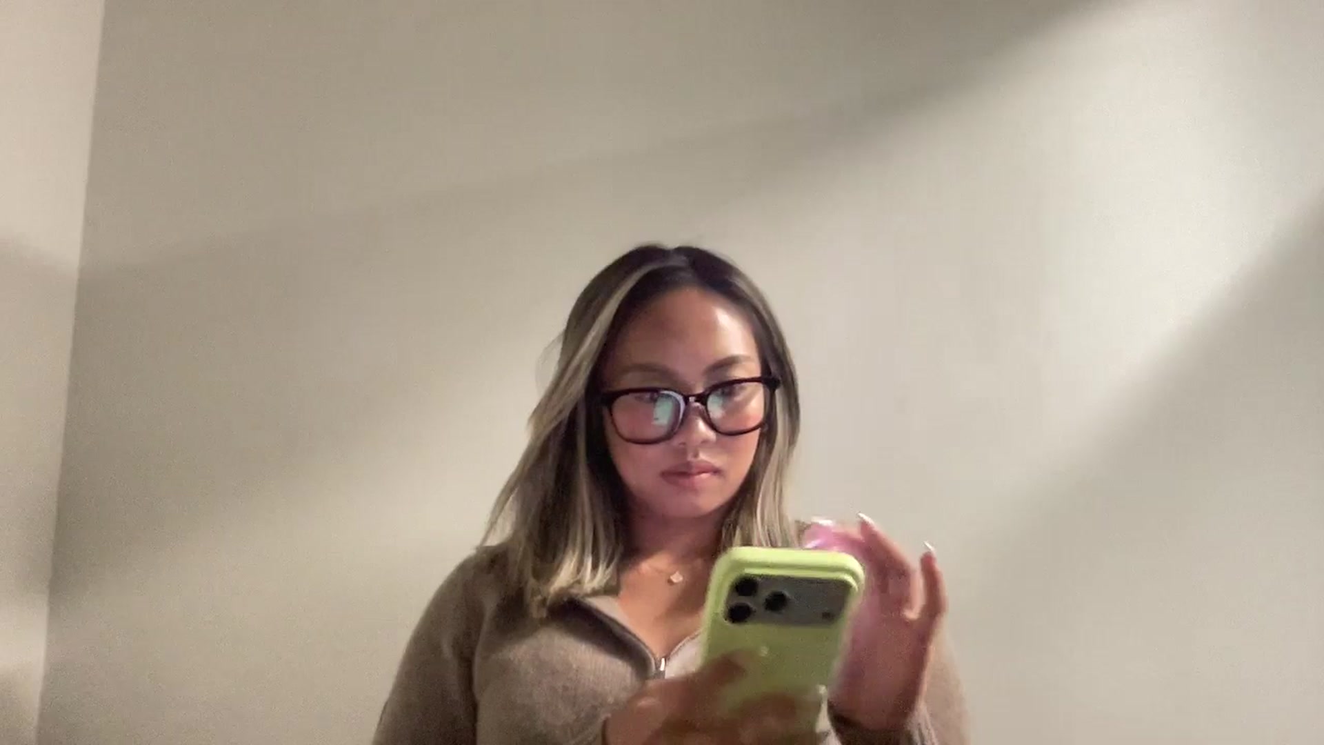 UrBabyGirl video thumbnail