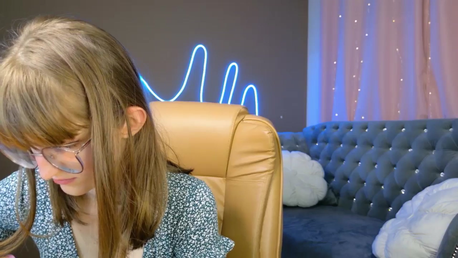 EmyLure video thumbnail