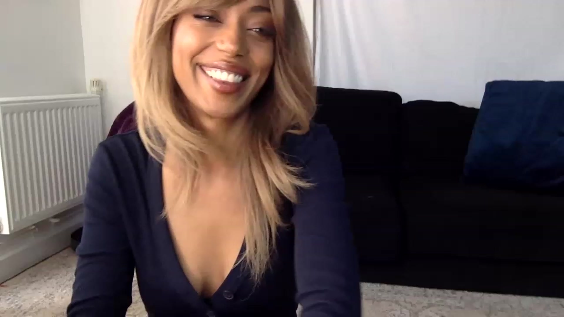 MissLuna22 video thumbnail