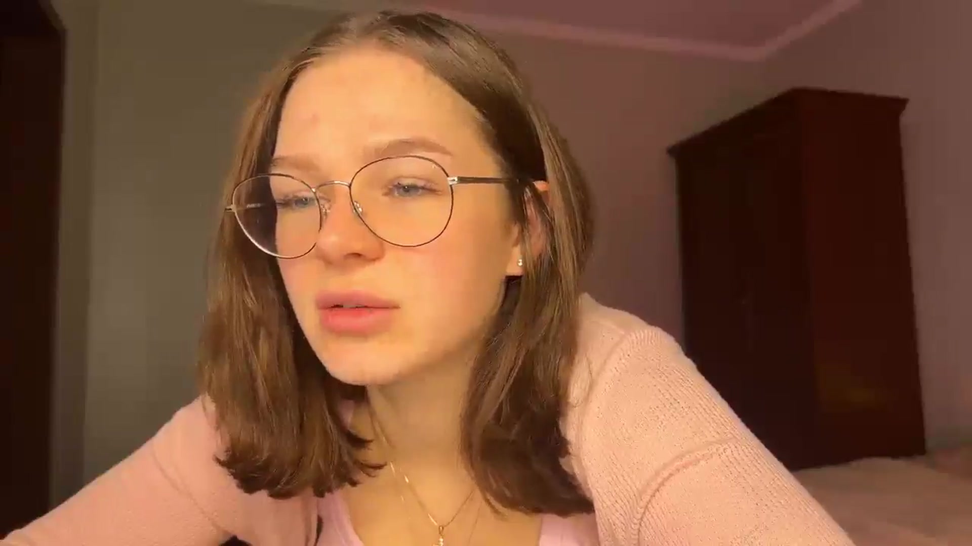 HeyAlisa video thumbnail