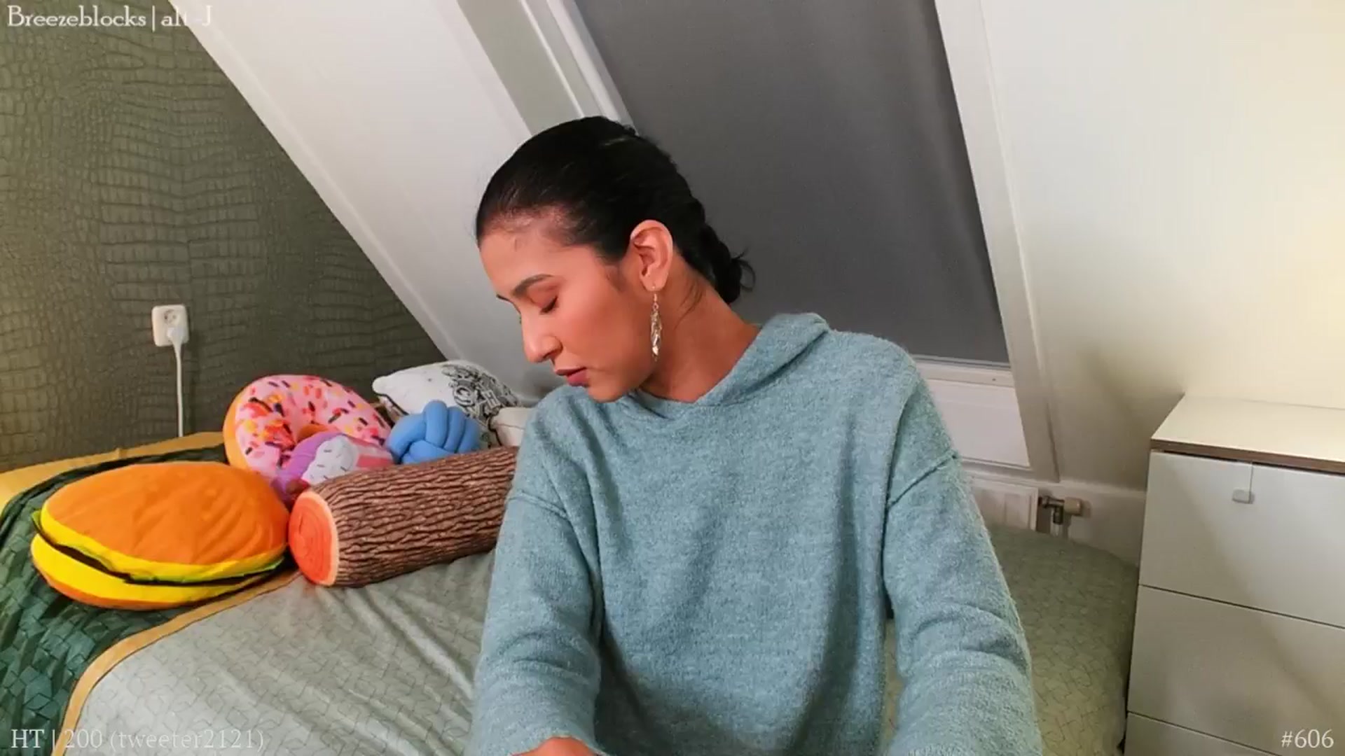 MissFine video thumbnail