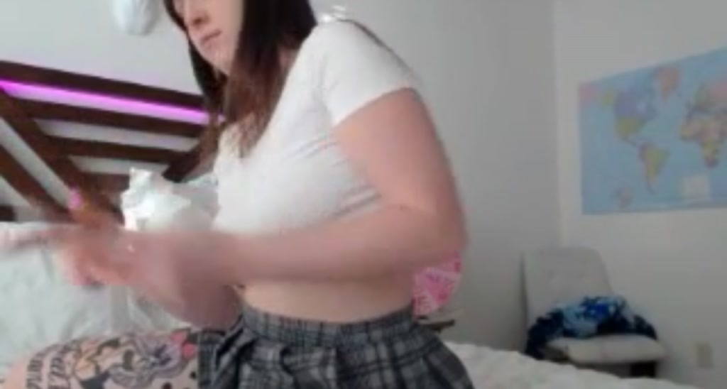 LilaPearl video thumbnail