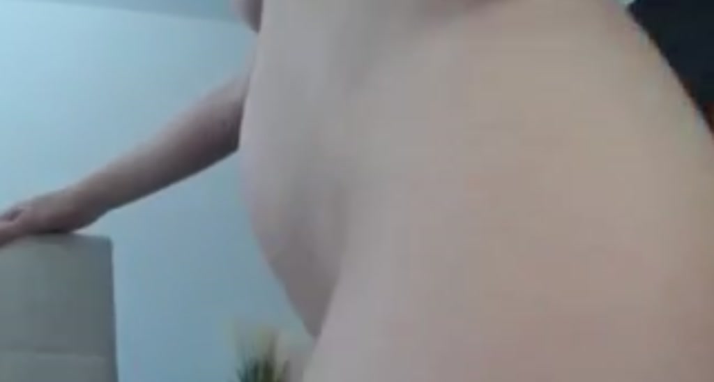Good2Kisss video thumbnail
