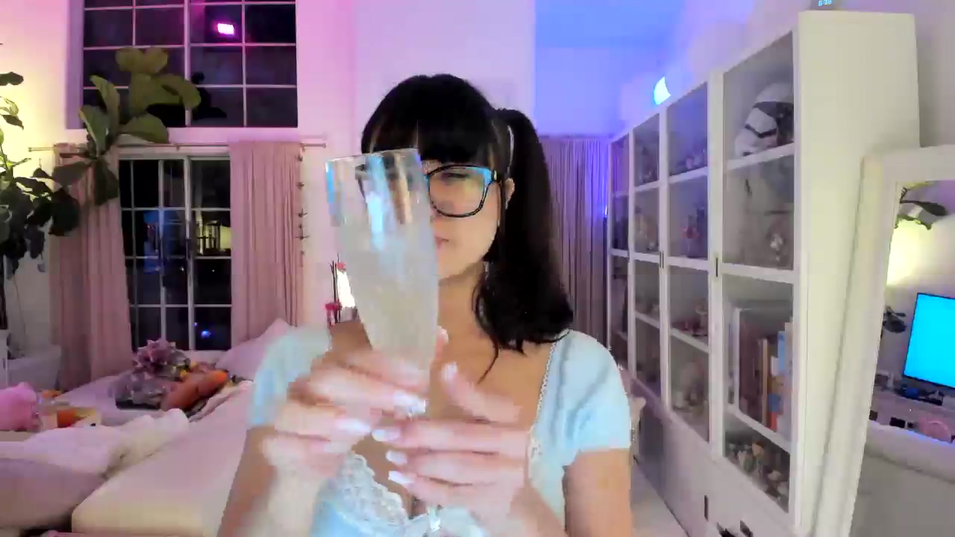 Stellarloving video thumbnail