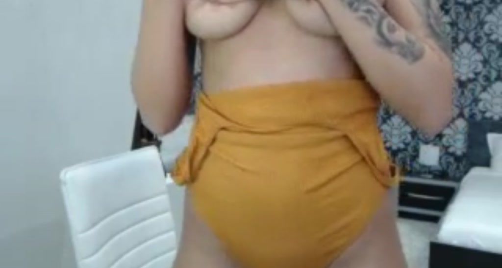 NicoleCrystal video thumbnail