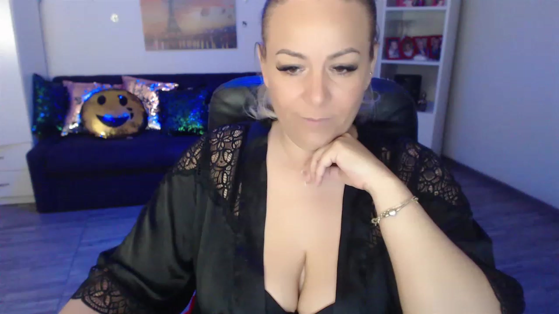 A_baby_Boo video thumbnail