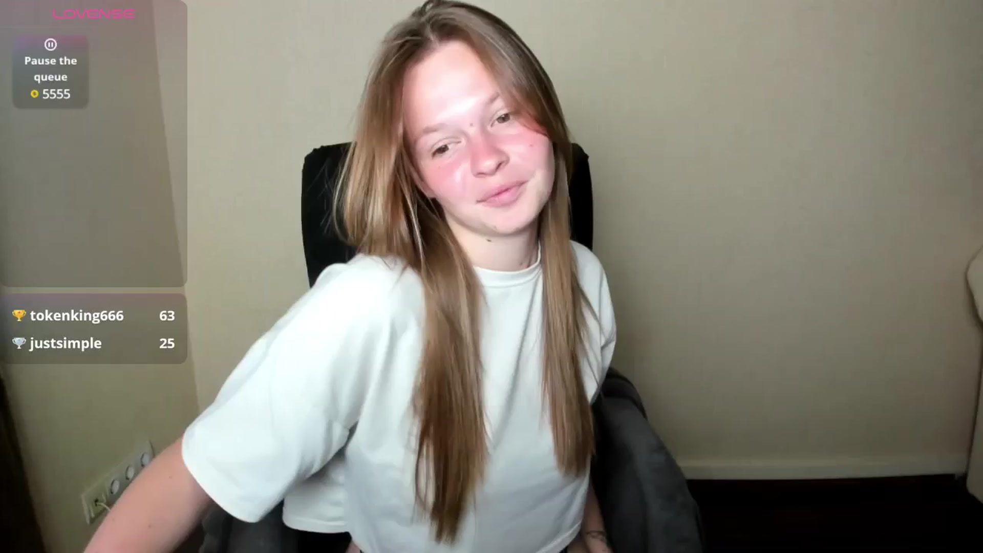 CuteDina video thumbnail