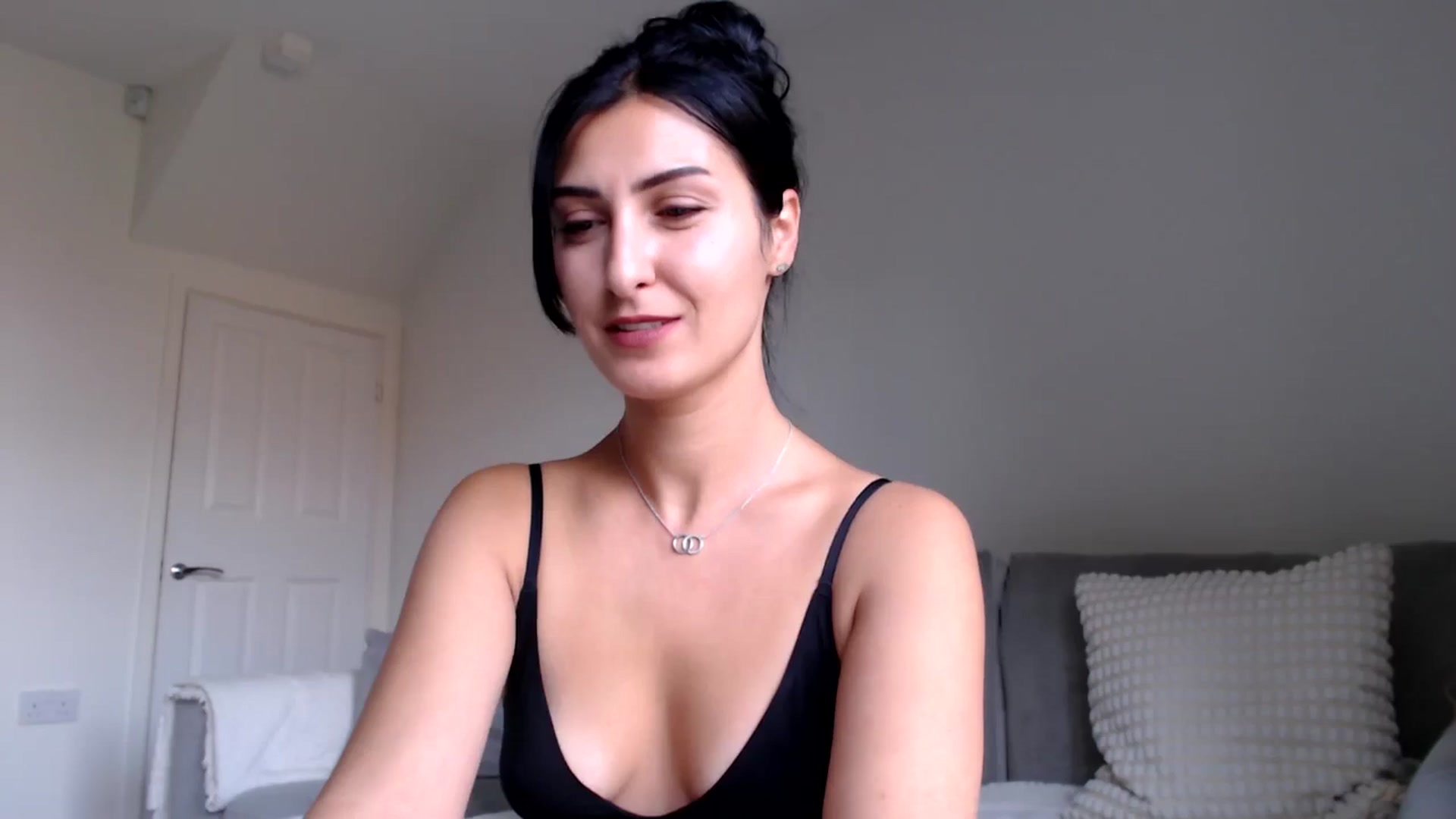 Leyla2 video thumbnail
