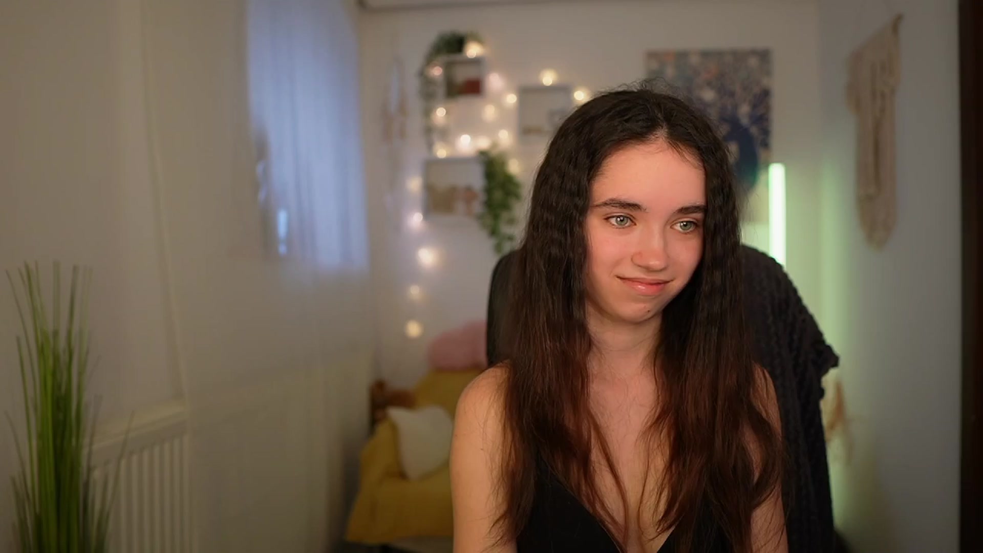 Gia_Paige18 video thumbnail