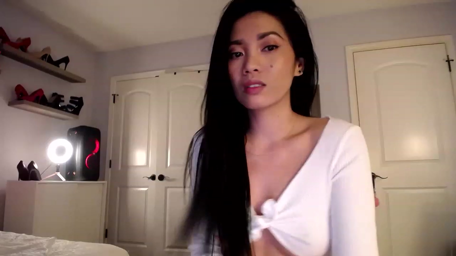 AsianLuv_4U video thumbnail