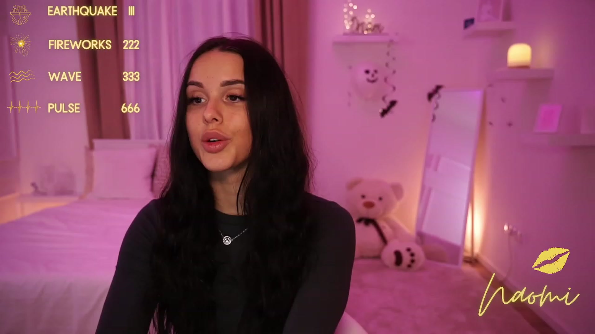 cinnabellee video thumbnail
