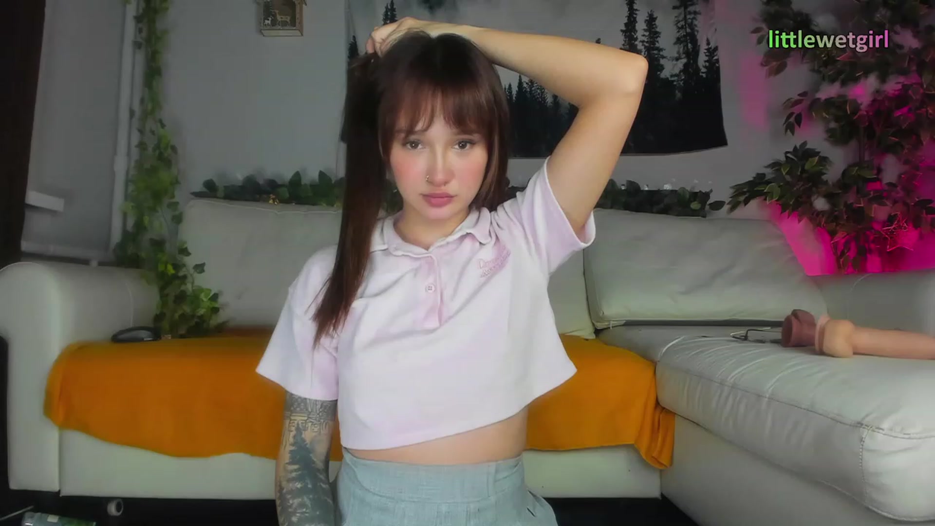 Littlewetgirl video thumbnail