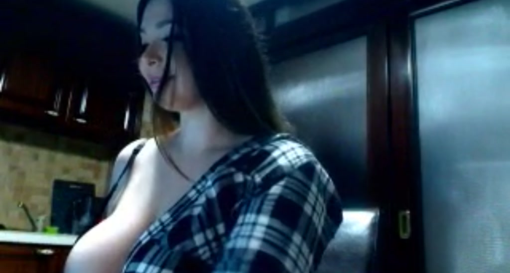 BadMika video thumbnail