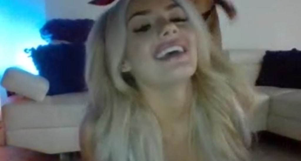 Elainaaxoxo video thumbnail