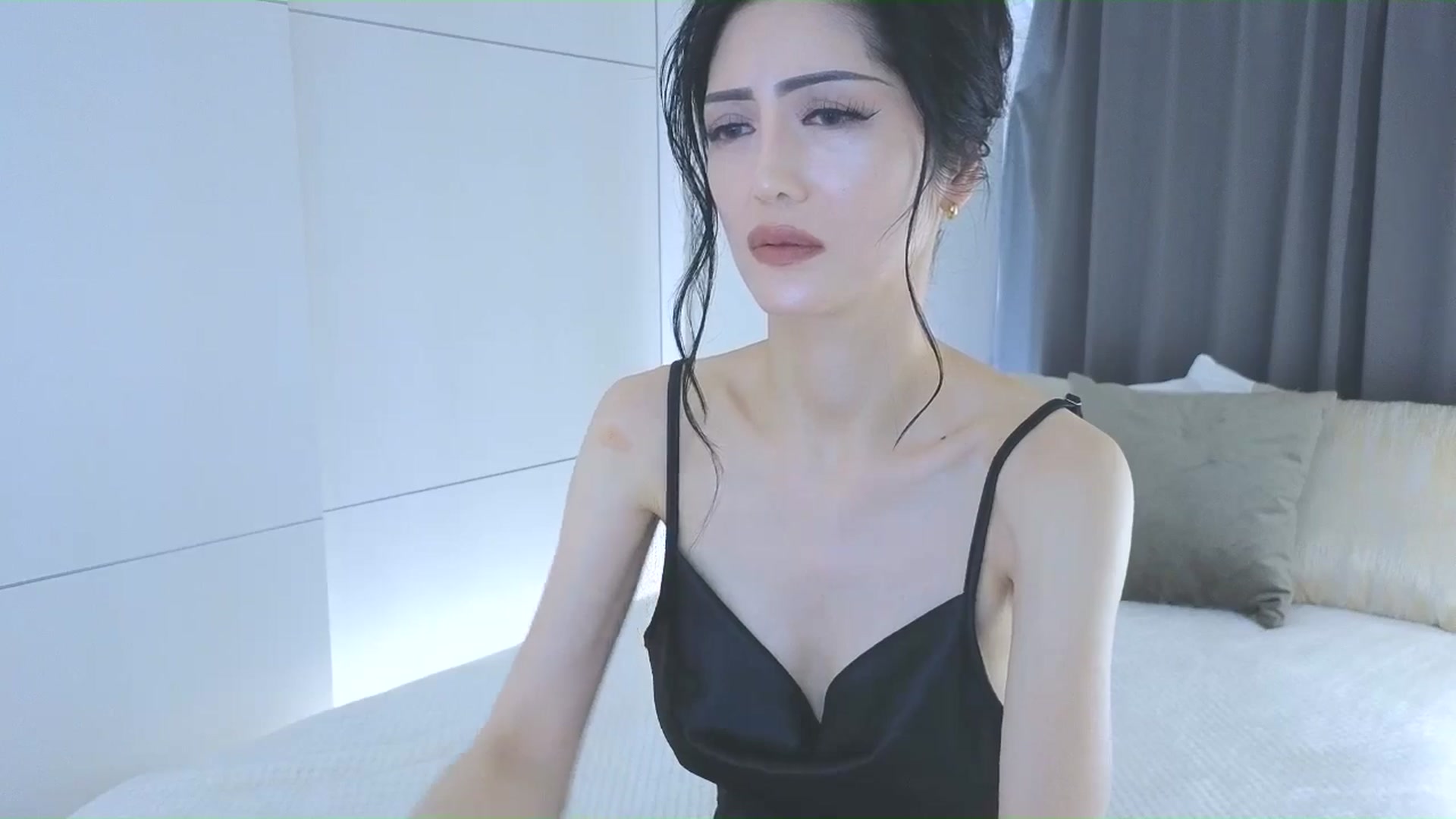Eleah video thumbnail