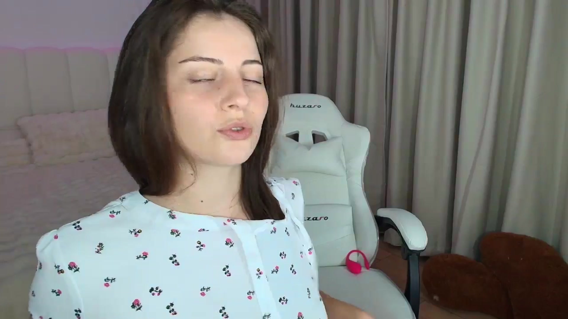 AntoniaKitty video thumbnail