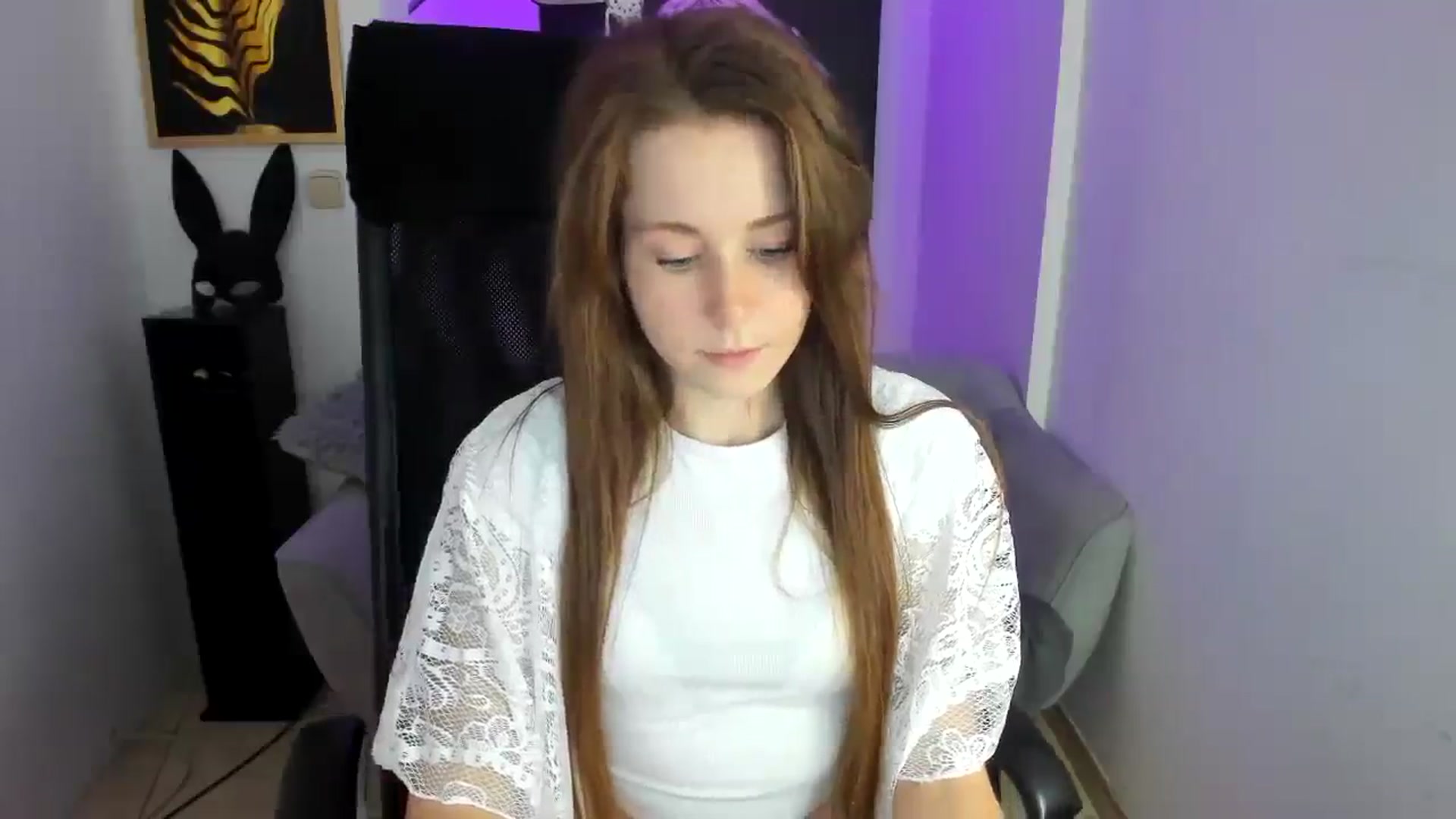 Moonshinee video thumbnail