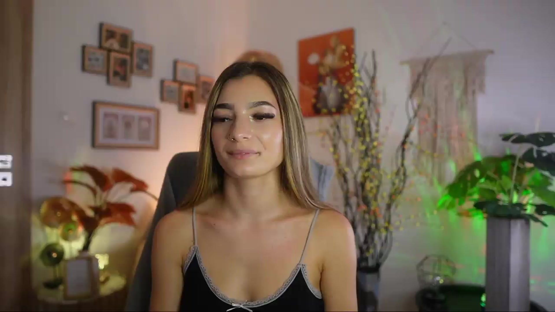 Anna_Brie video thumbnail