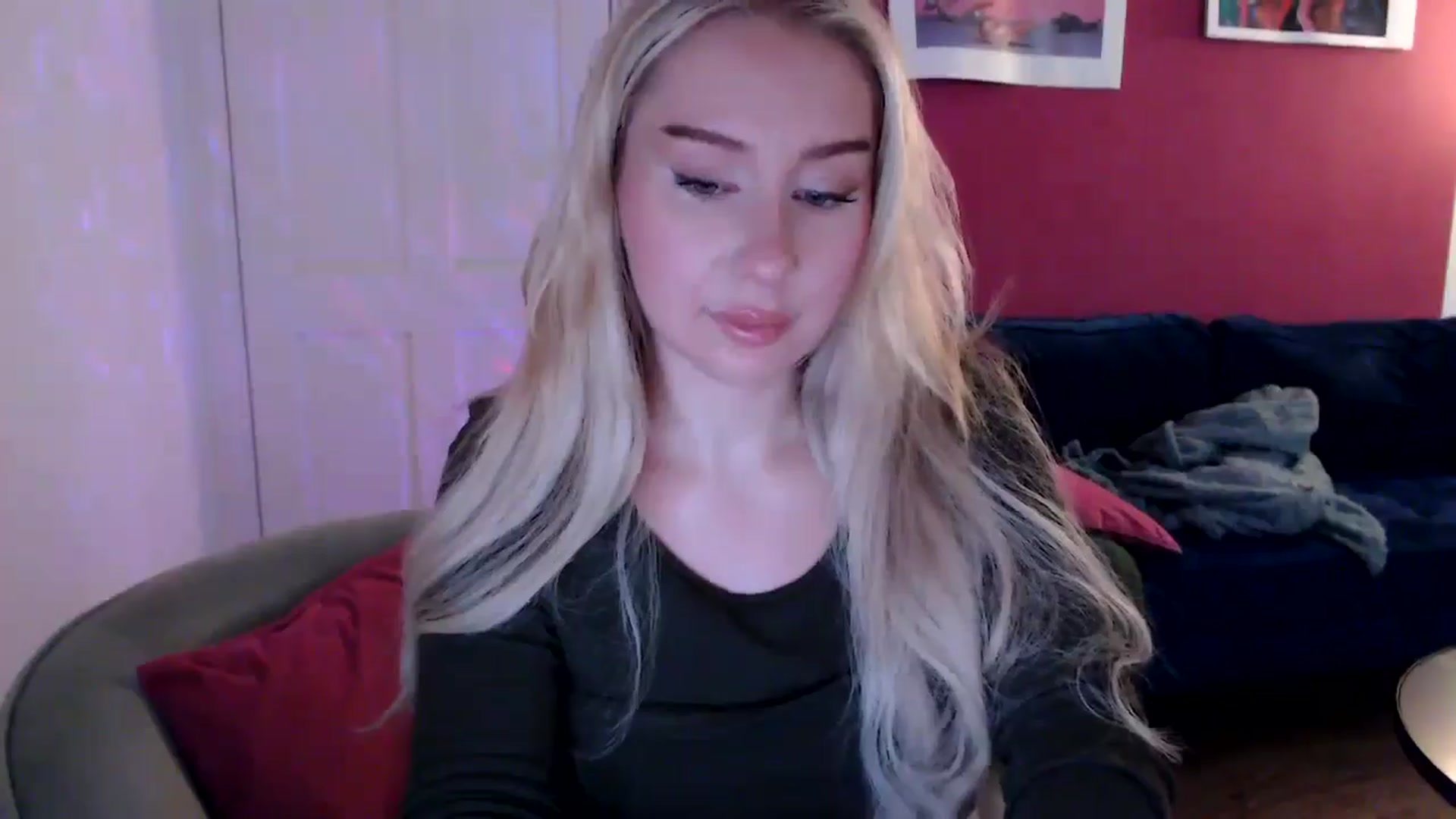 PetiteAvax video thumbnail