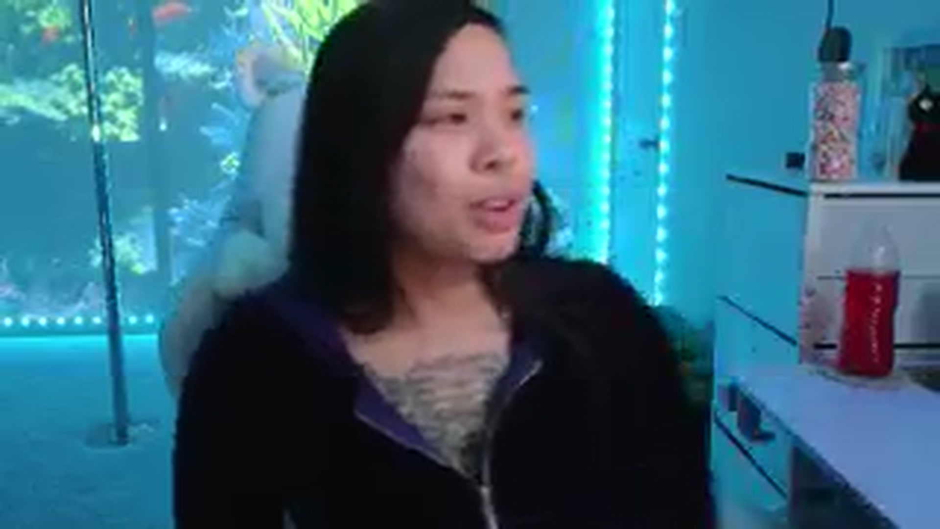 dolllface video thumbnail