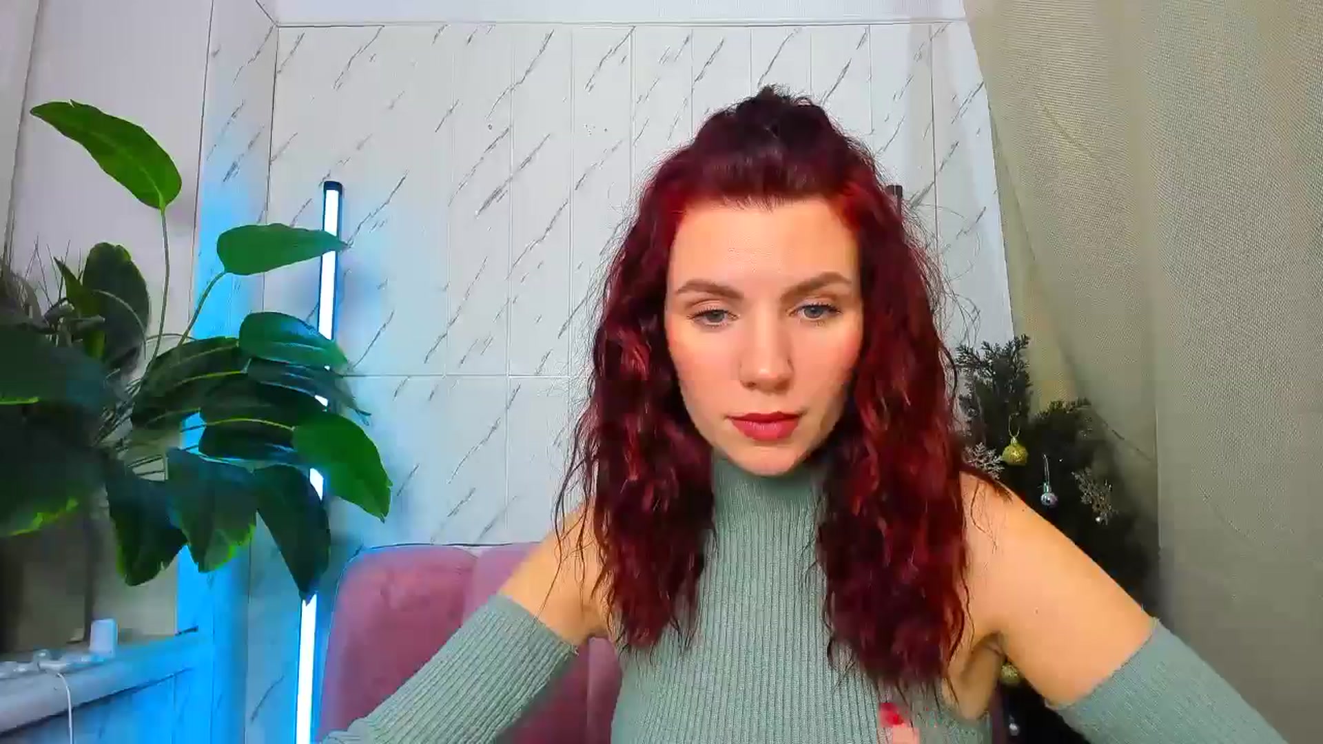 MiaLuxe video thumbnail