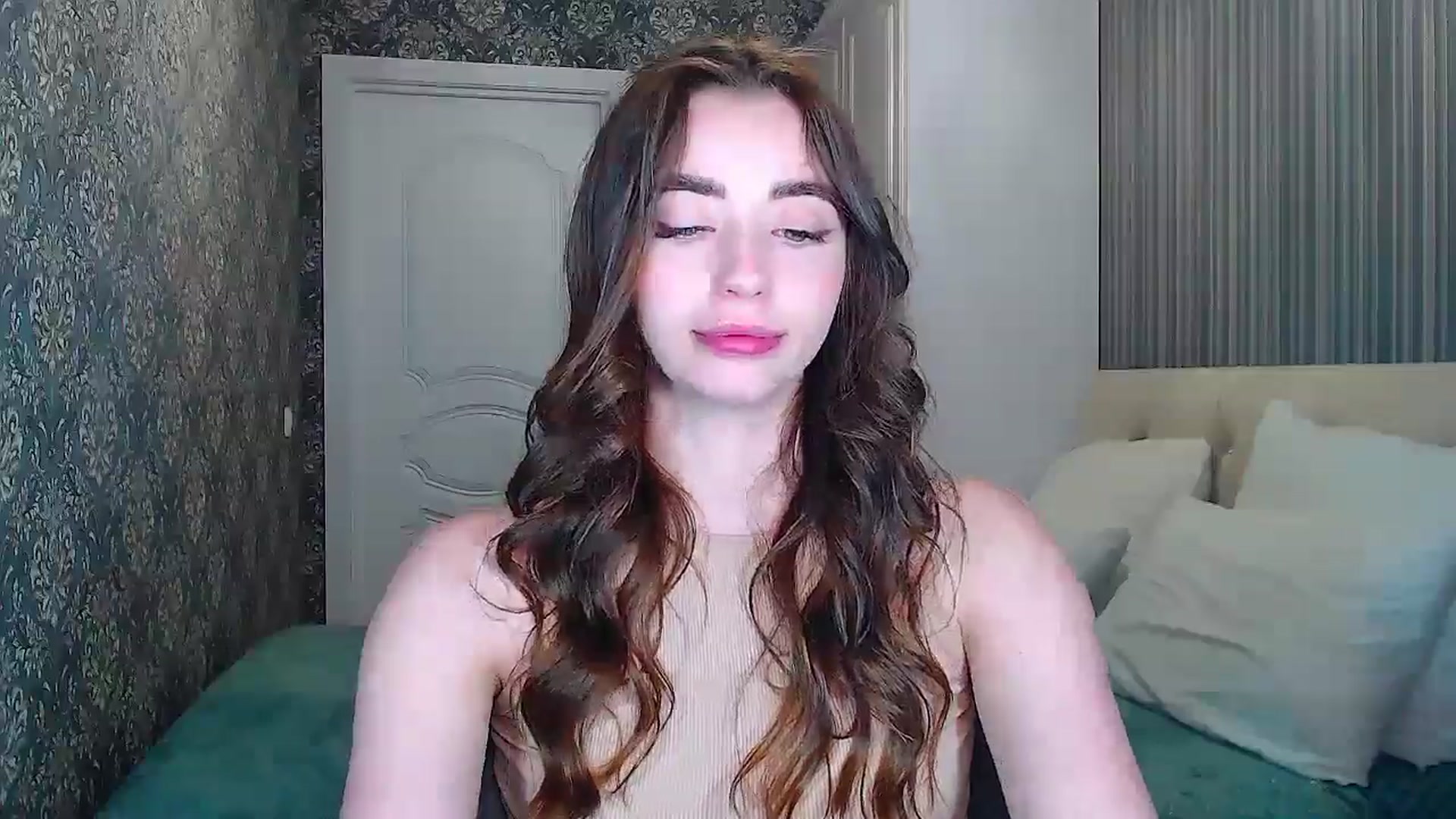 EmeraldLilyyy video thumbnail