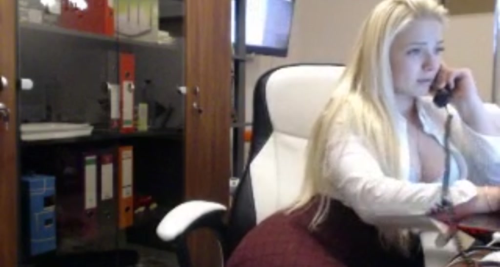 Innocentdoll_ video thumbnail