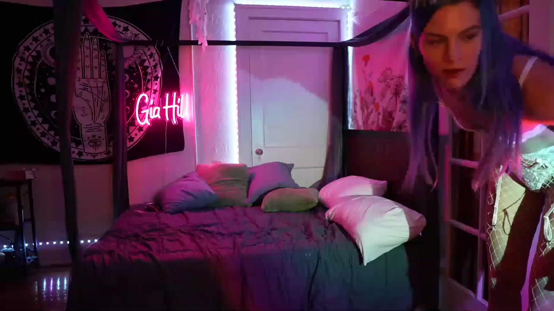 Gia_Hill video thumbnail