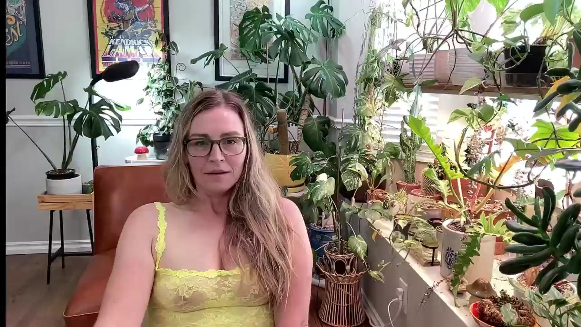 SweetbratKate video thumbnail