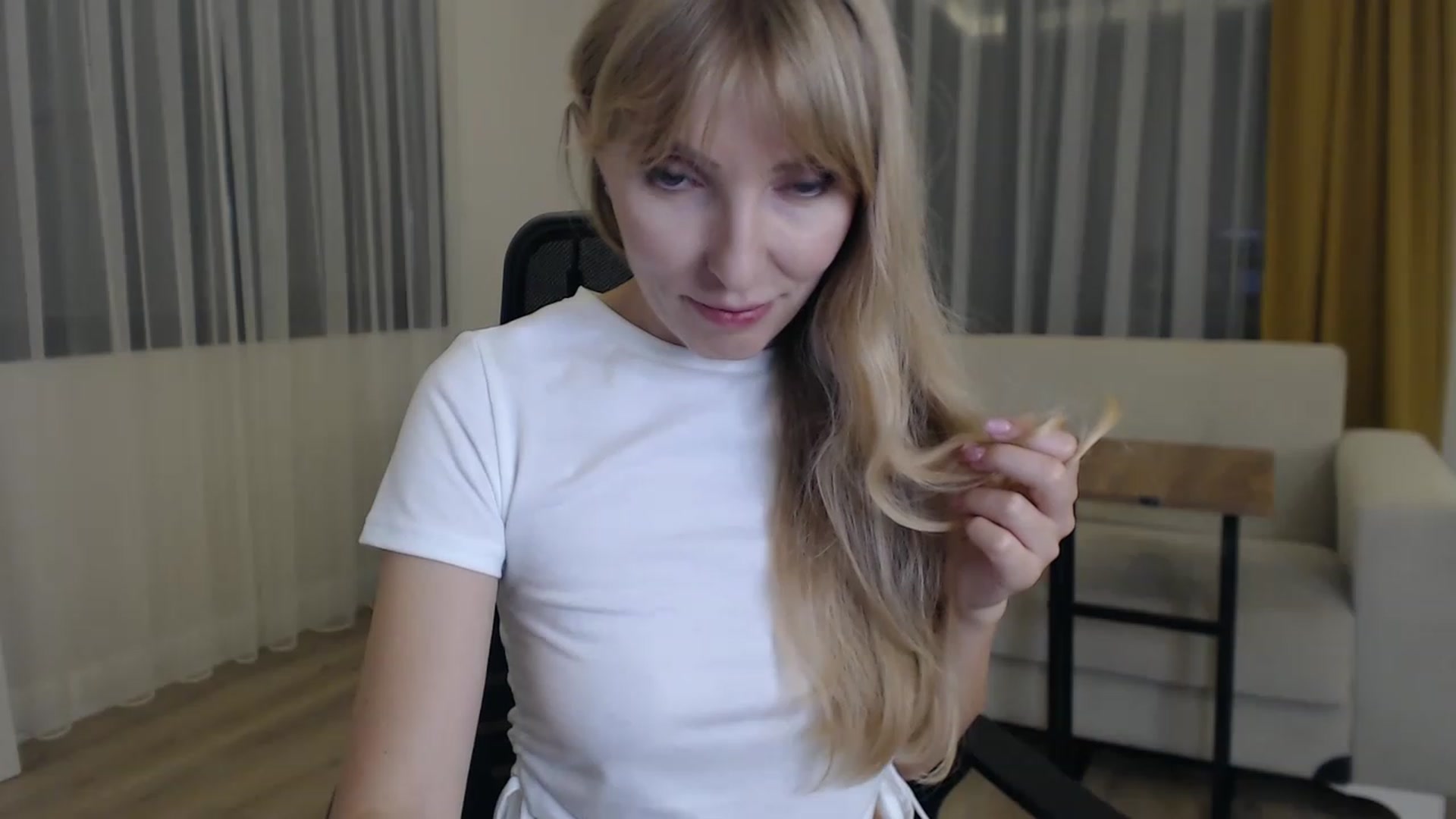 Sunny_Lily video thumbnail