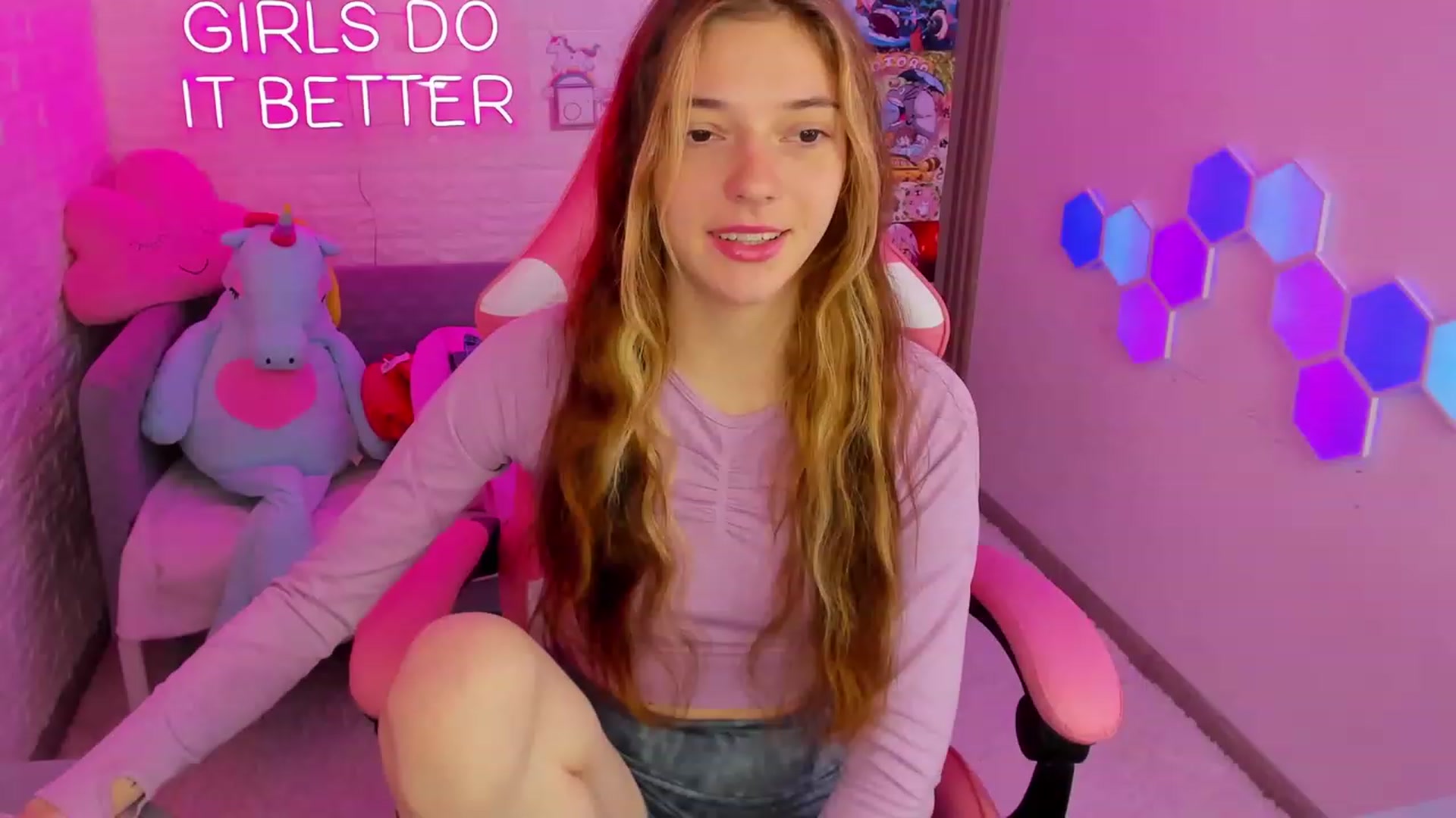 LizaWet video thumbnail