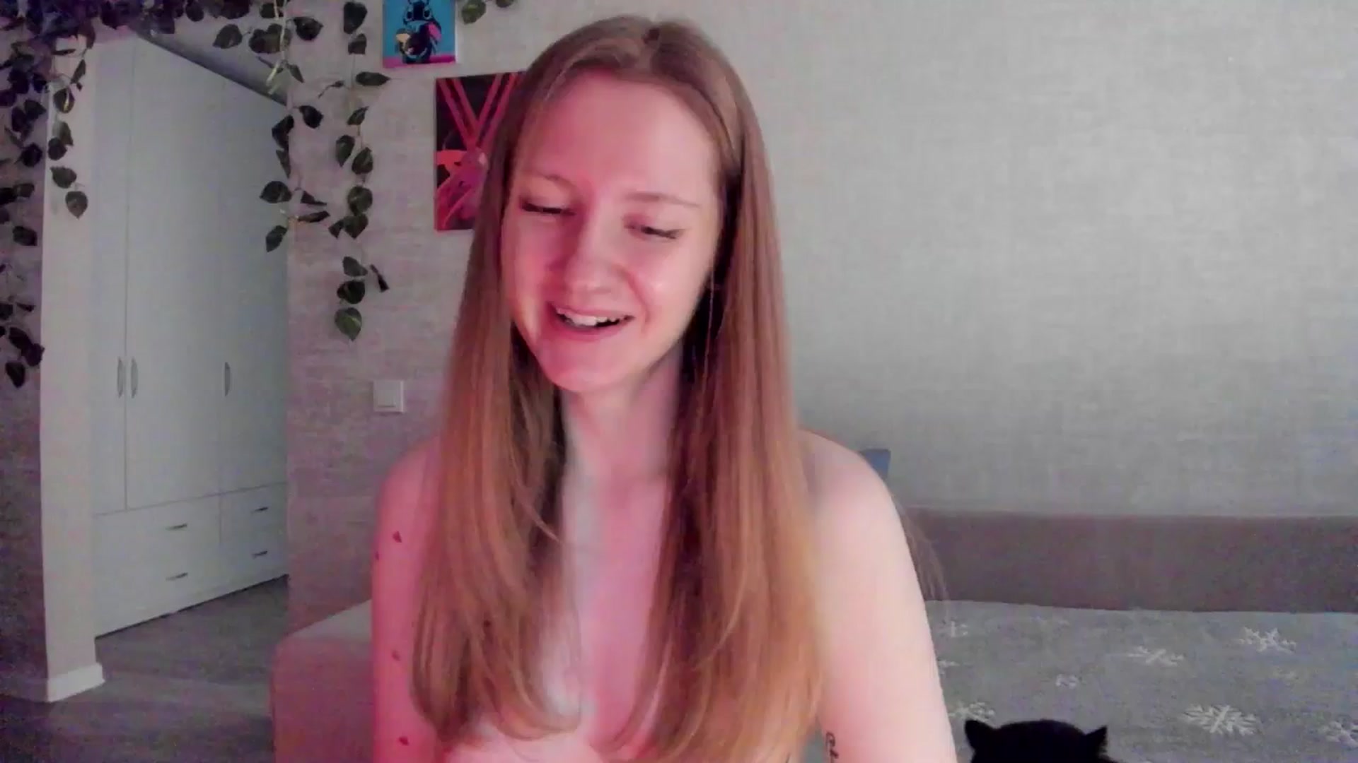 mnialice video thumbnail
