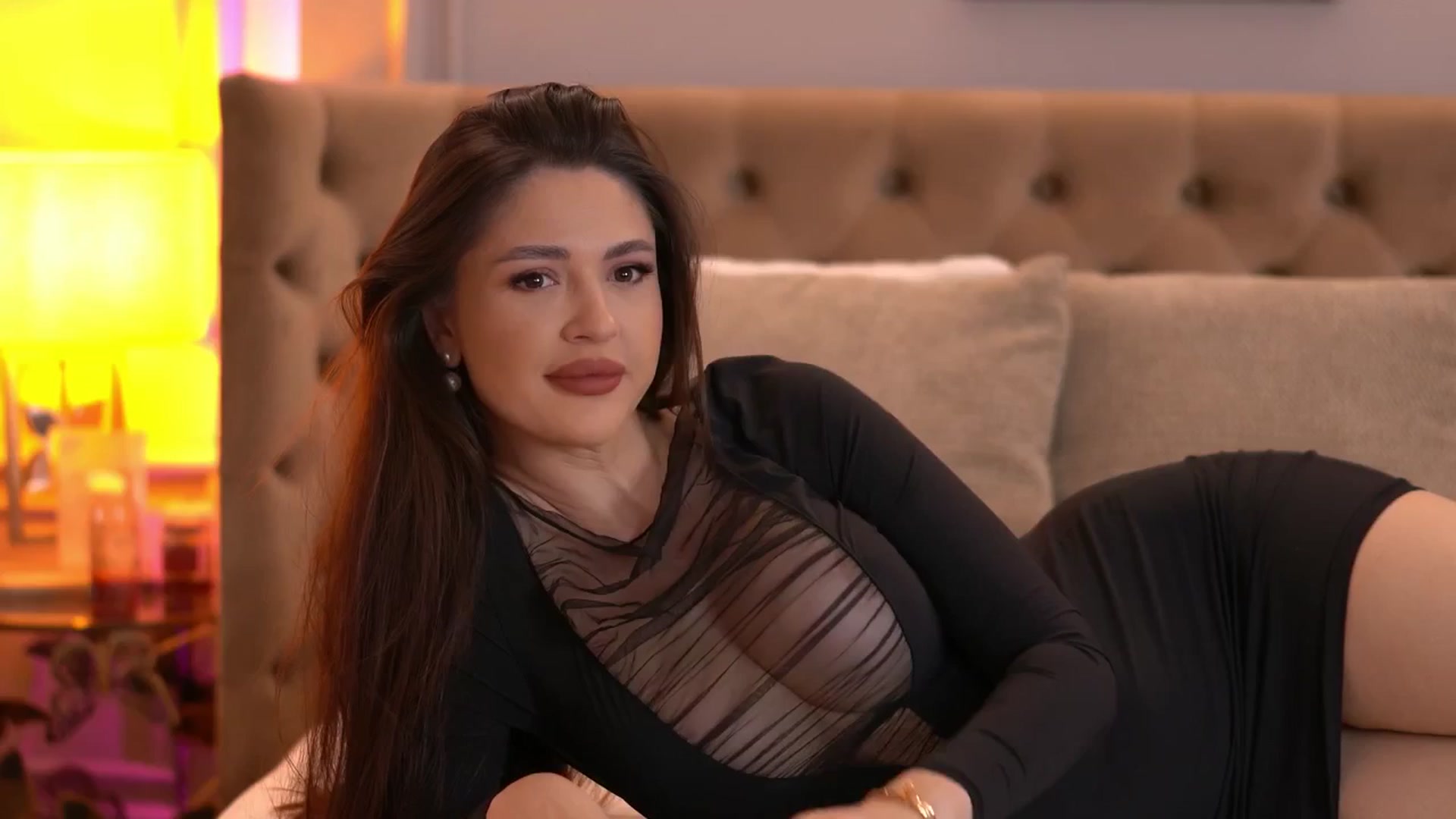 AshleyBae video thumbnail