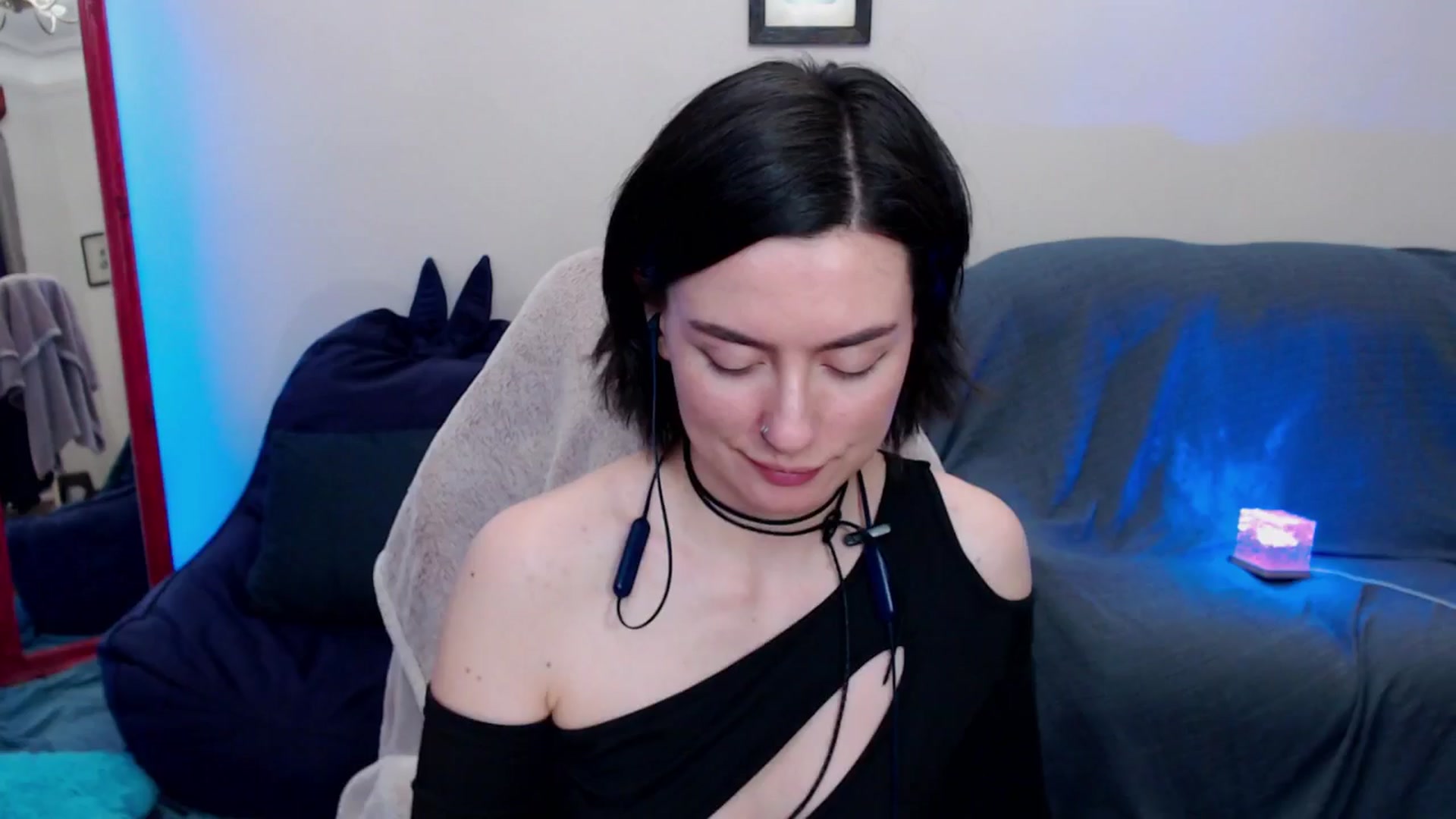 HeyAriel video thumbnail