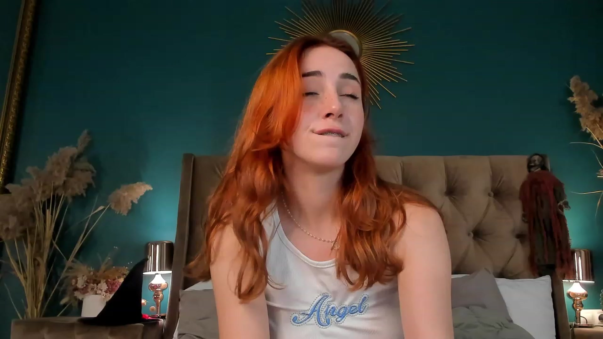 ElsaYoung video thumbnail