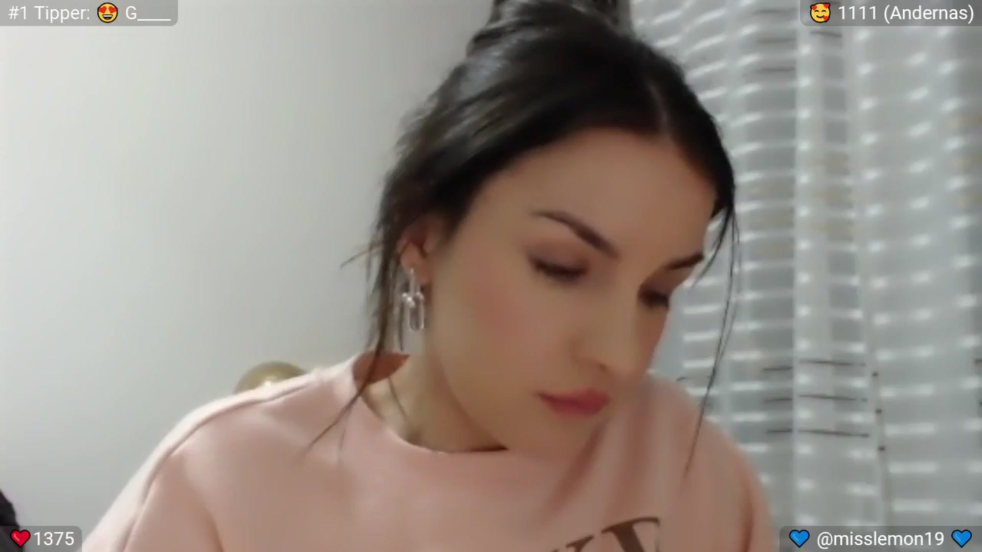 MissMochi video thumbnail
