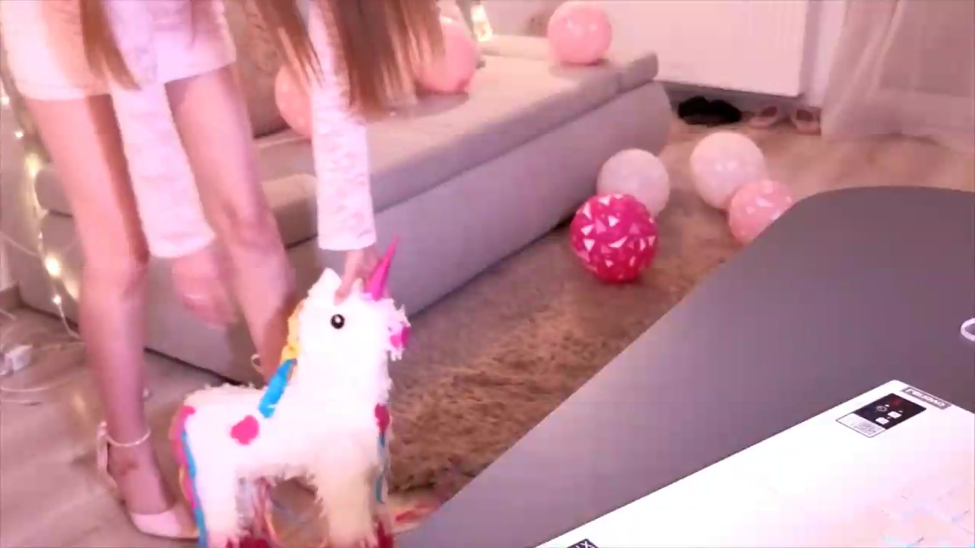 petitegonwild video thumbnail