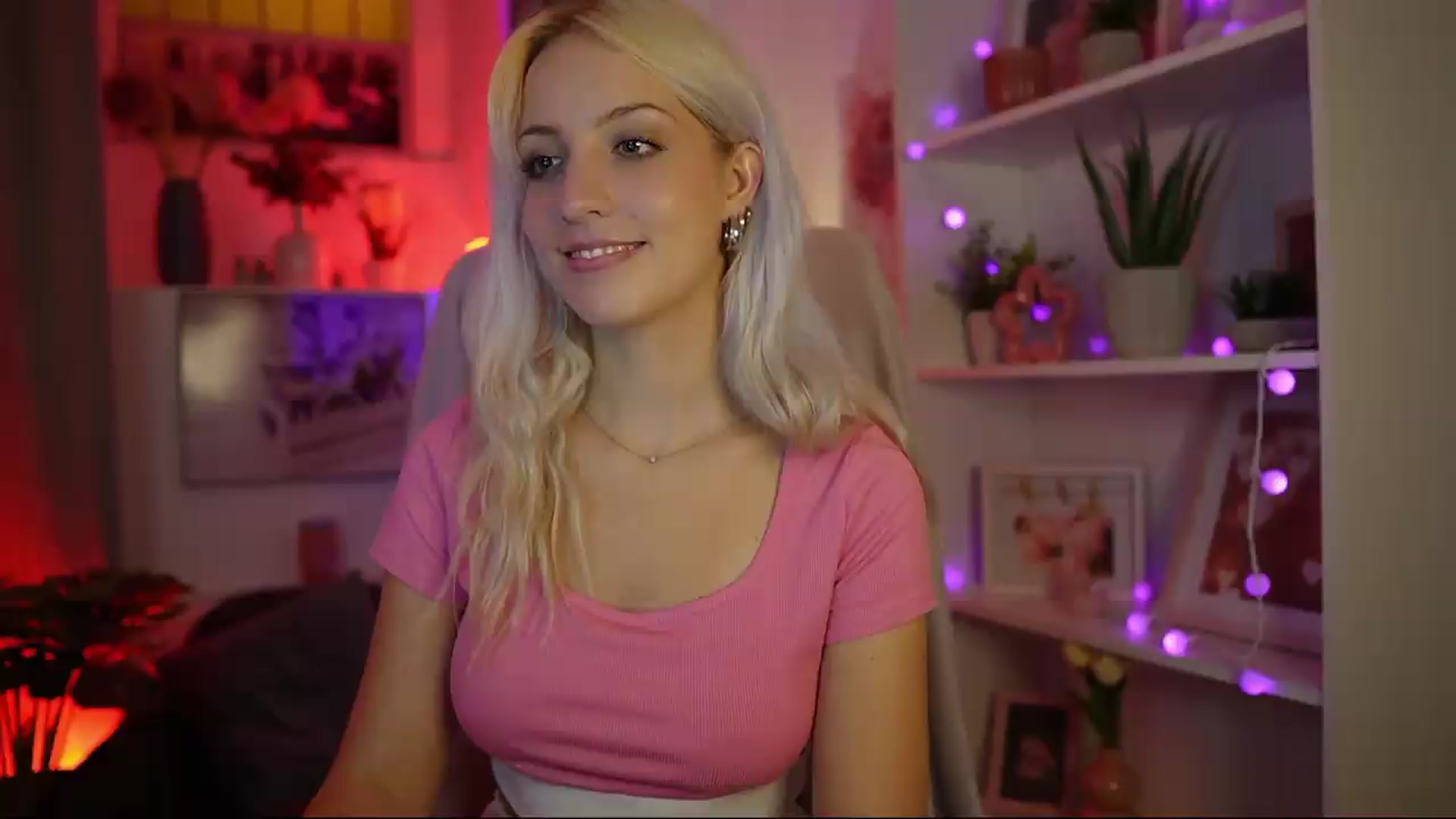 Lucy_Cutie video thumbnail