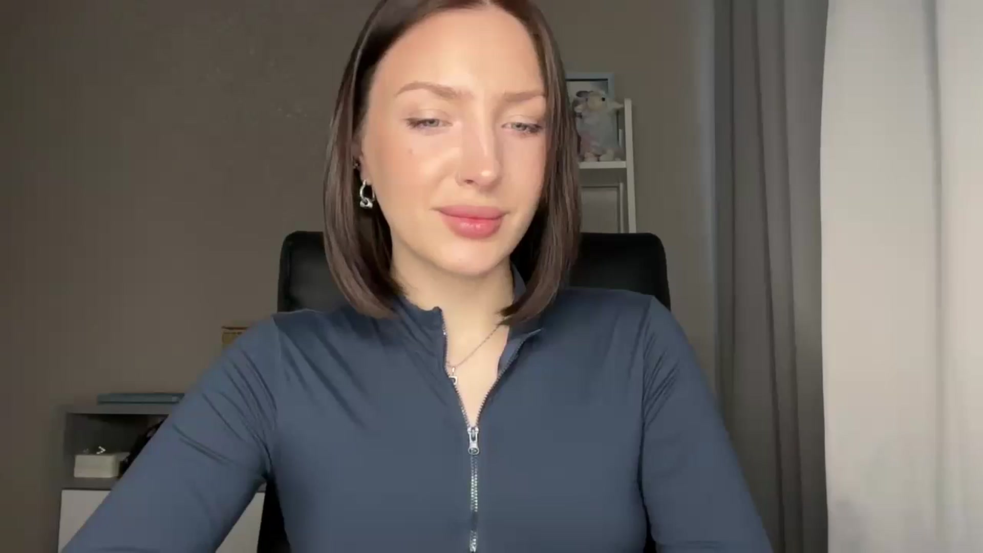 Di_Pearl video thumbnail