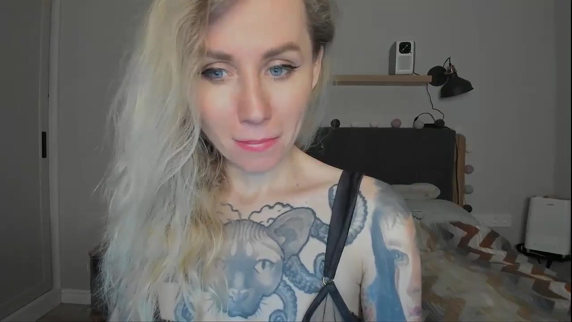 Alexa_Smithhh video thumbnail