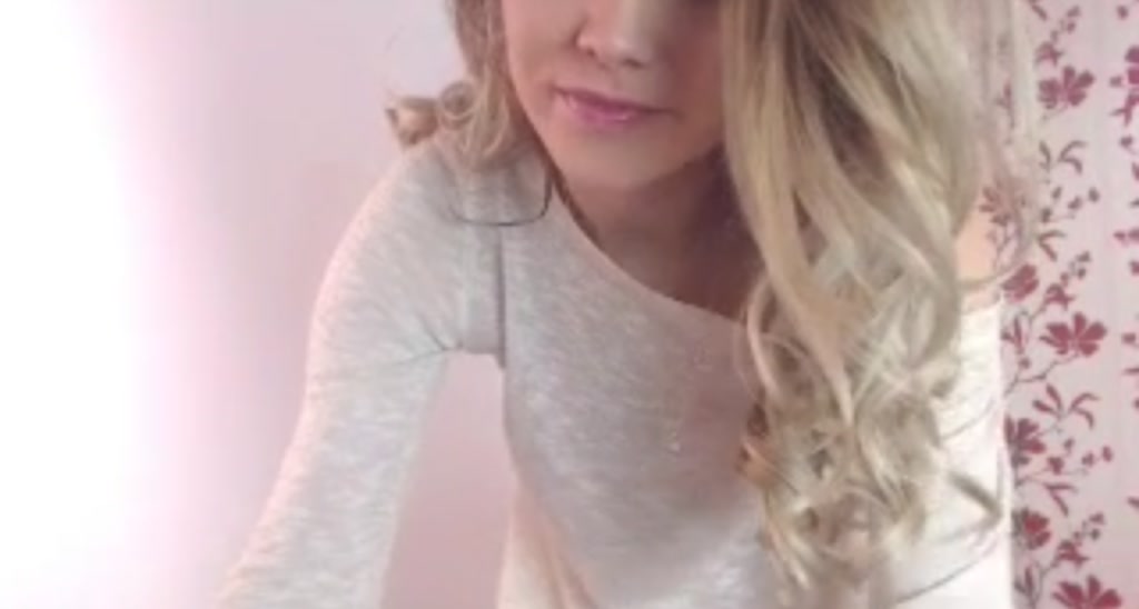NellieCute video thumbnail