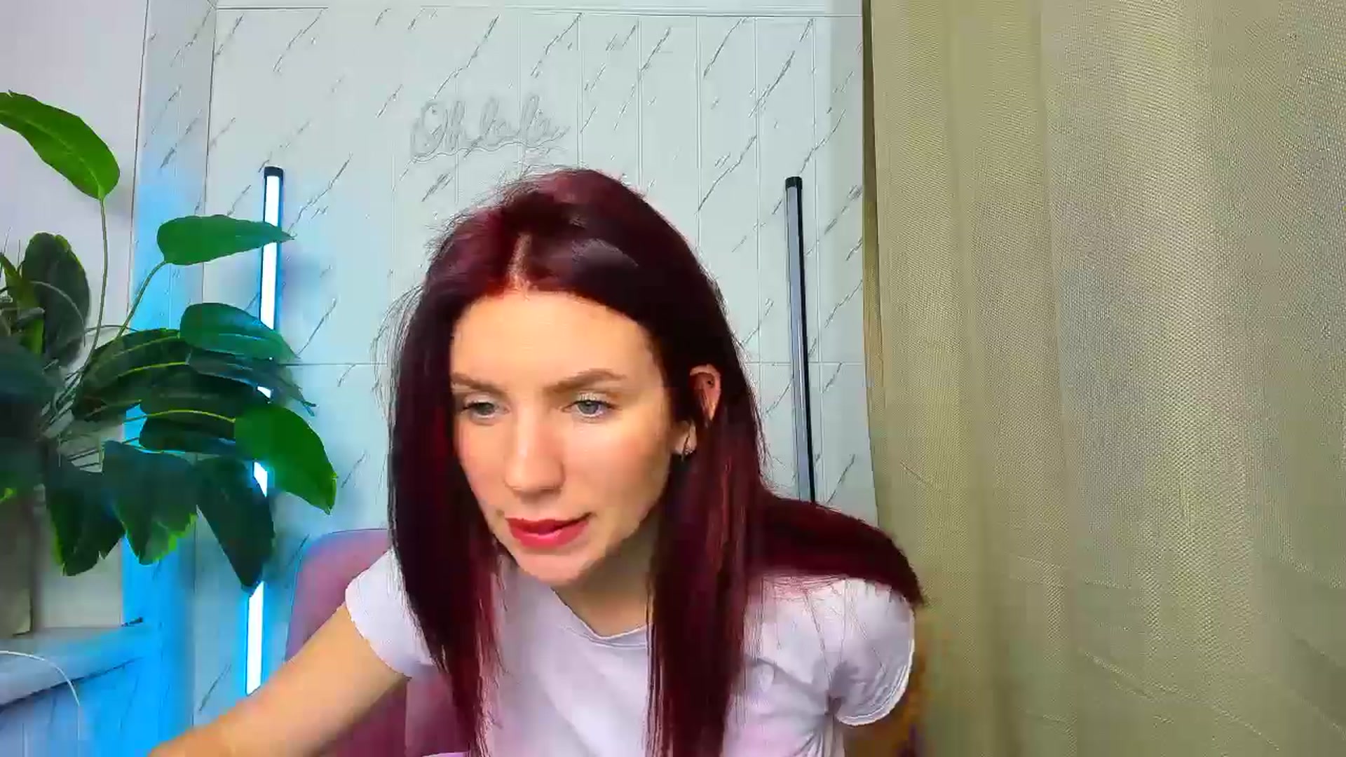 MiaLuxe video thumbnail