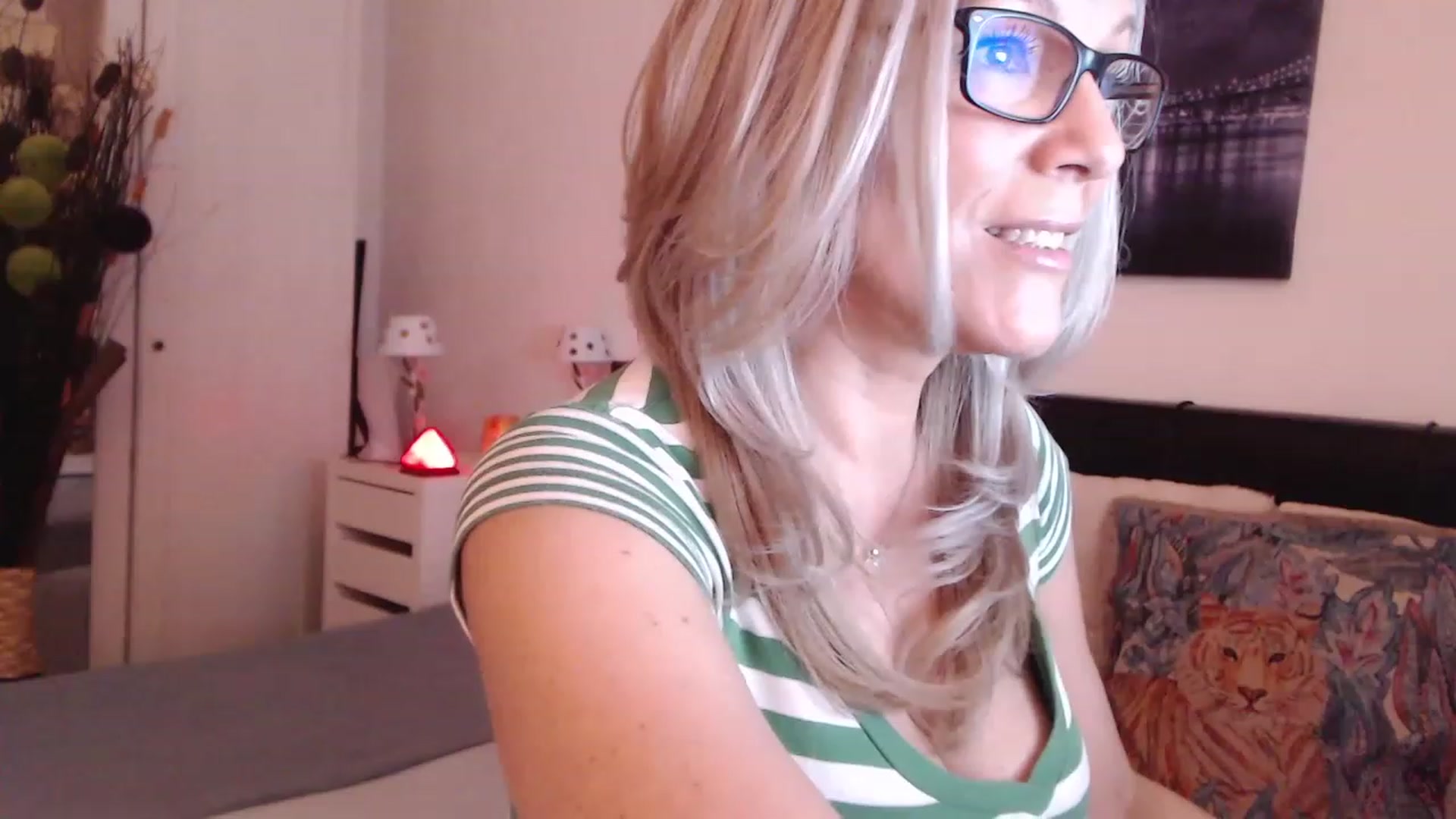 Reeya71 video thumbnail
