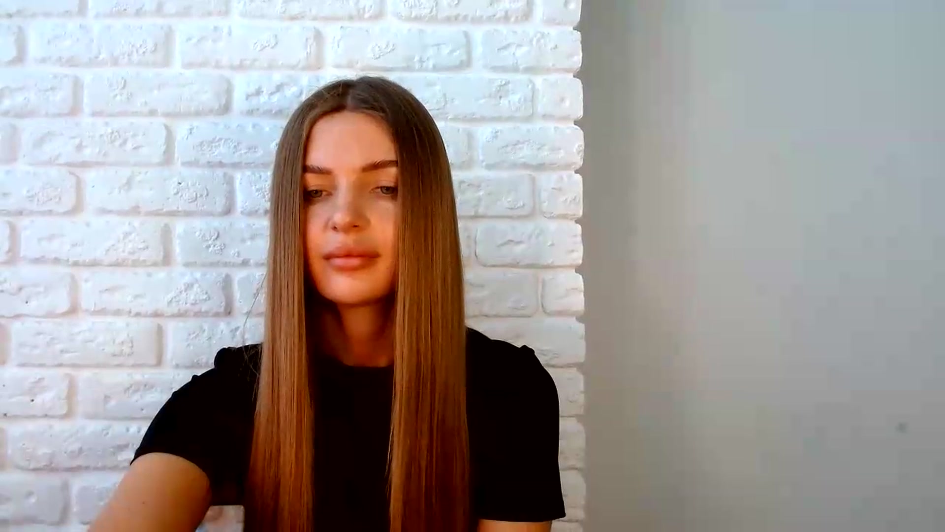 Prettydolly video thumbnail