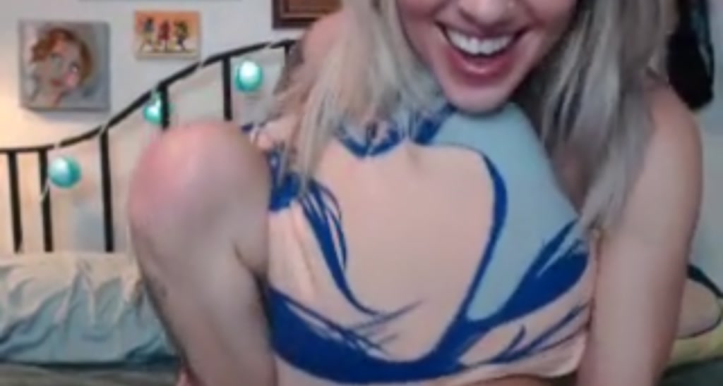 SexyLittleE video thumbnail
