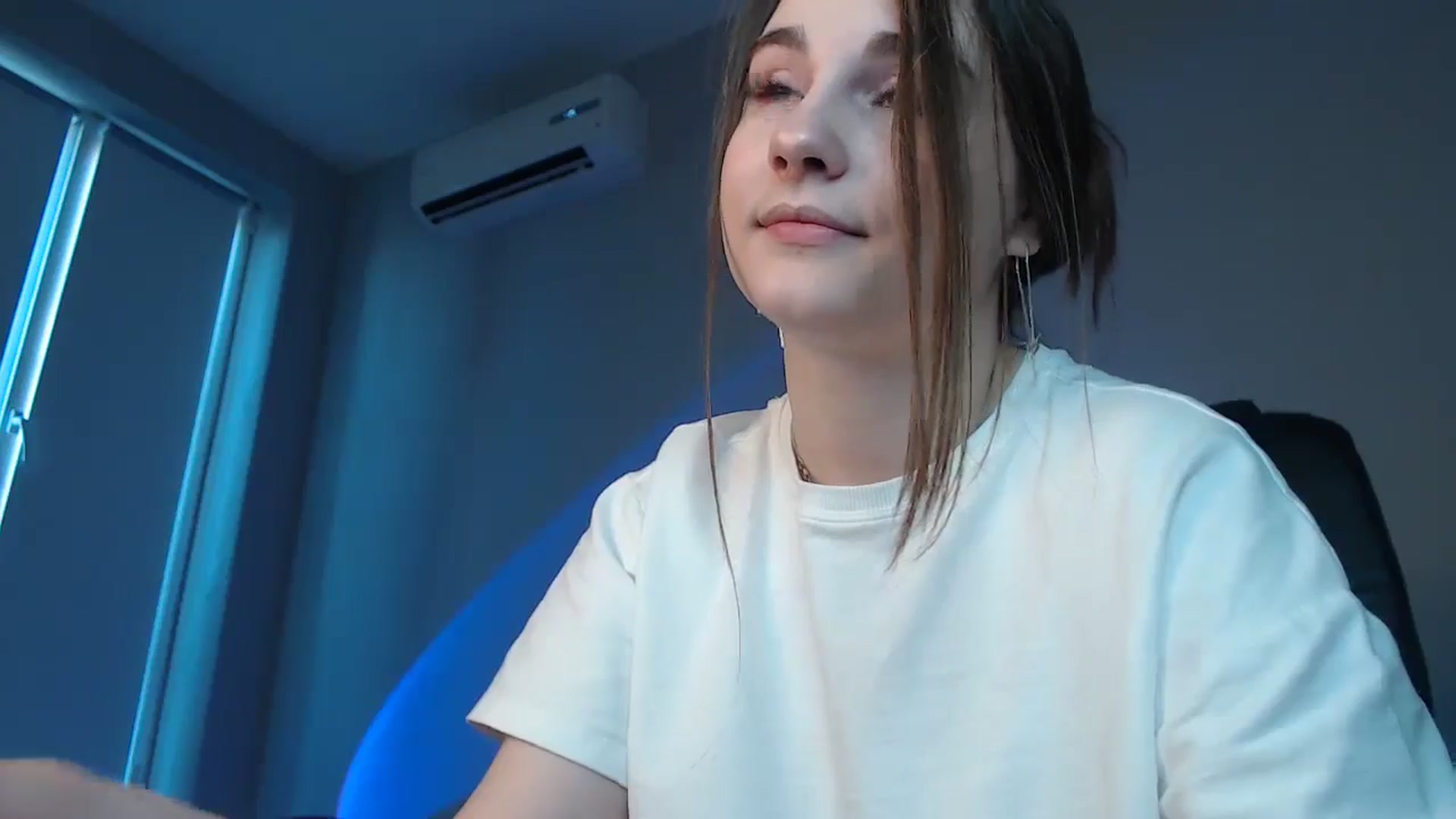 LaneyGrey video thumbnail