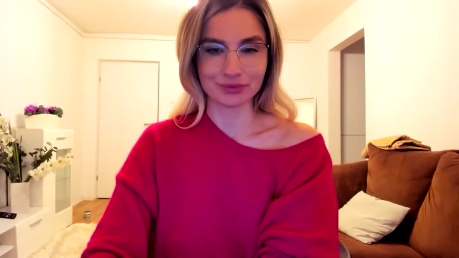 AlyMiss video thumbnail