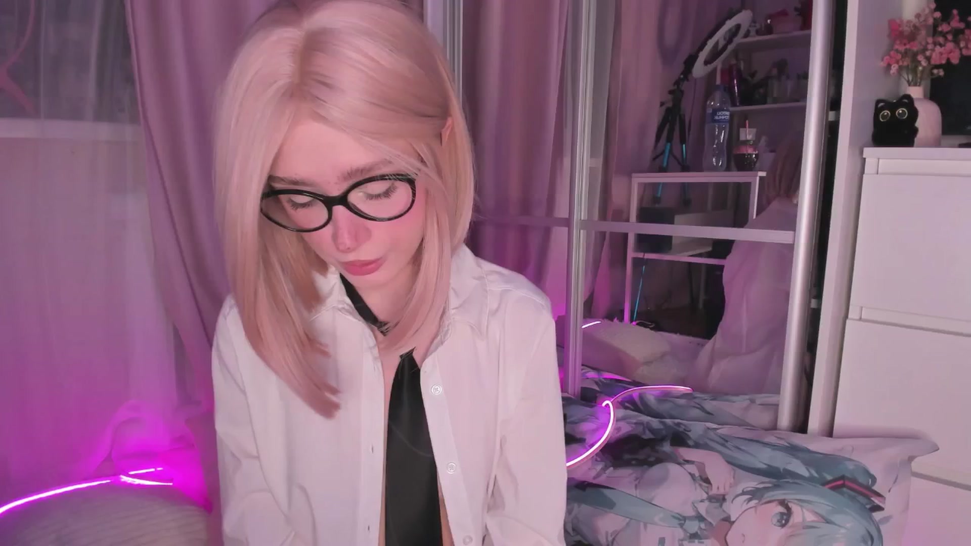AliceXsweeT video thumbnail