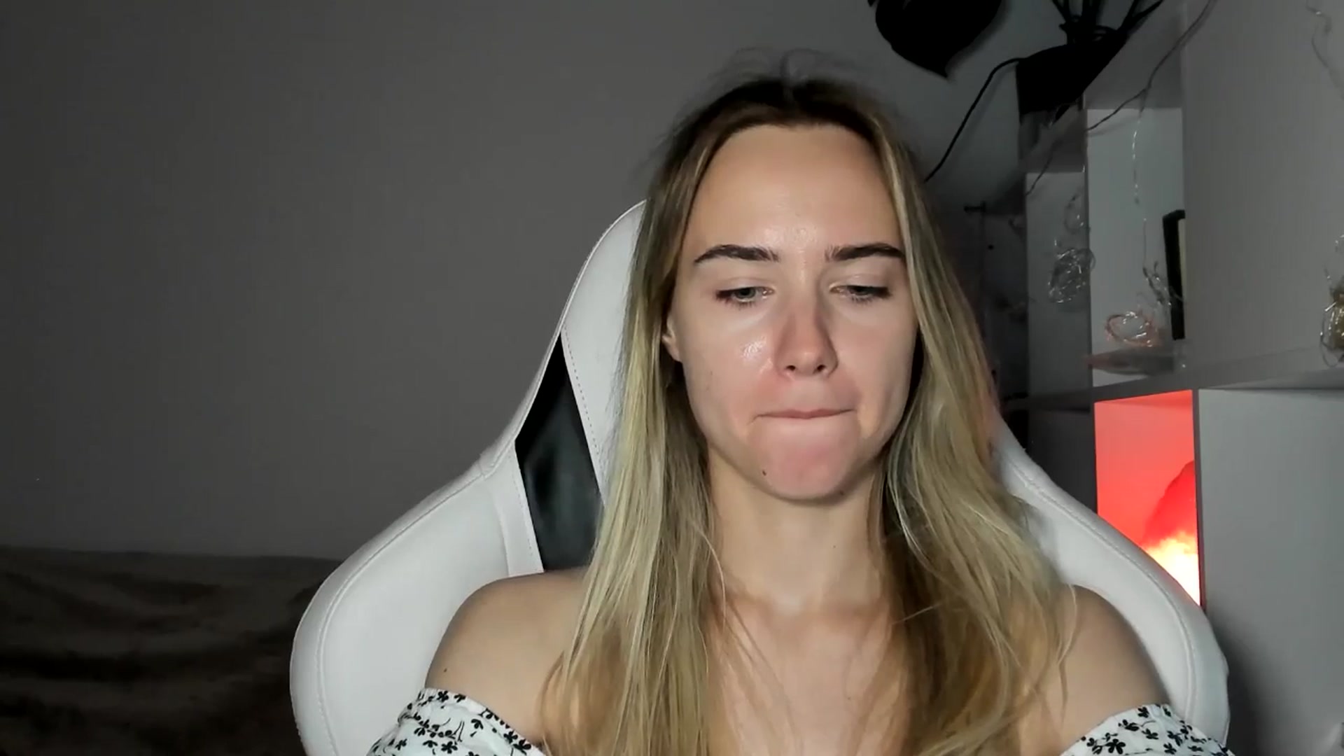 OhAlisa video thumbnail