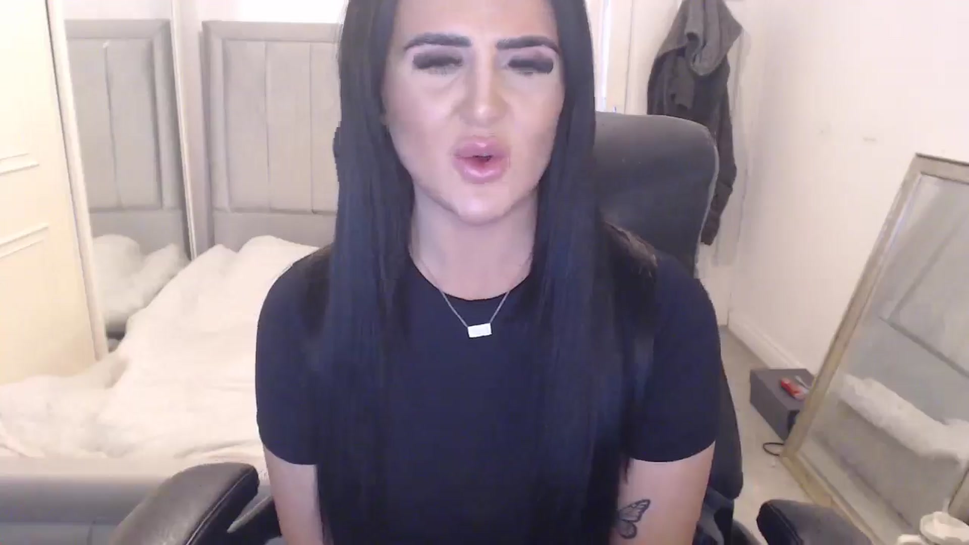 Crystal_MFC video thumbnail